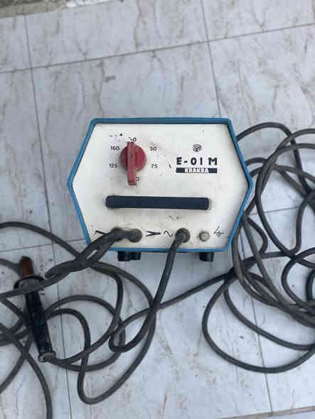 السلام عليكم مكينة لحيم بلغارية نظافة عالية بلادية على وضع الشركة ١٦٠ امير للاستفسار خاص او واتساب فقط ***********
