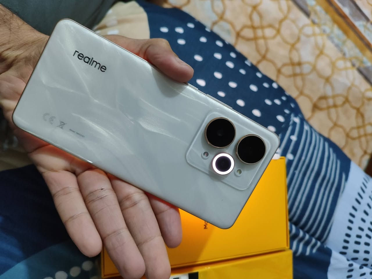 السلام عليكم 

ريلمي 15 برو 

ذاكره 512
رام 12

بطاريه 7000 شحن 80 واط

الشاشه امولد144 هيرتز

معالج سناب دراكون 7 جين 4 

للبيع او مراوس عنوان بغداد حسينيه 
رقم ***********
