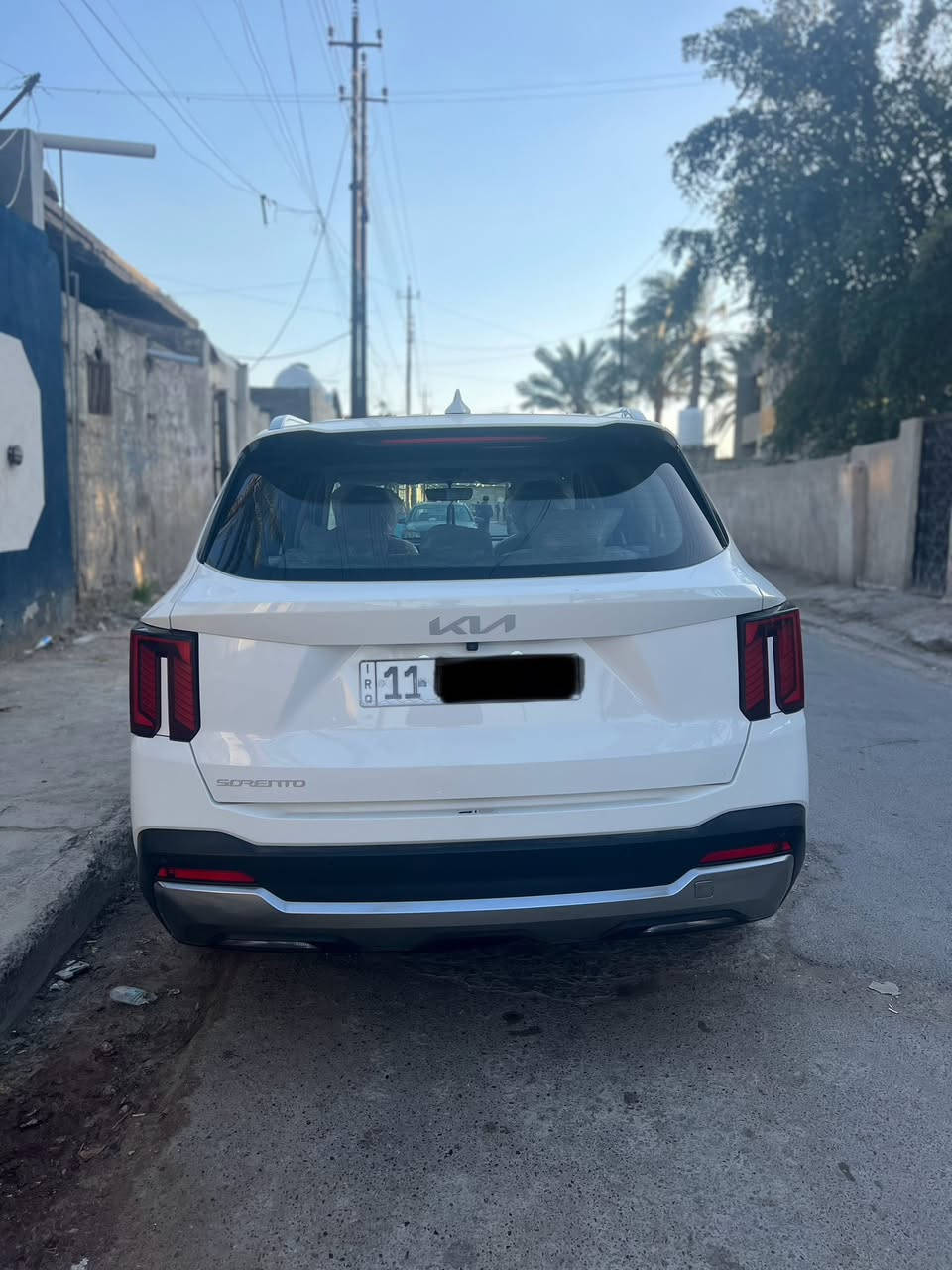 السلام عليكم 
سورينتو موديل 2024 خليجي رقم بغداد 
السيارة كير و محرك مكفول سيارة بسمي 
السيارة نص مواصفات قماره حديد 
السيارة ماشية 56 الف 
السعر 305 وبيها مجال 
مكان السيارة بغداد للاتصال *********** 
تحياتي للجميع ❤️🌹
