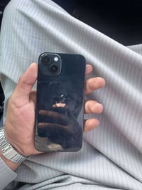 ايفون 13عادي ذاكره 128 بطاريه 95 جهاز ما مفتوح نضيف مثل ما موضح ب صوره...