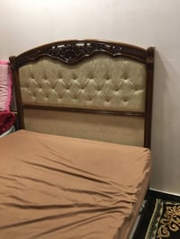 للبيع  جرباية نجارة عراقية نفرين زان مصري  السعر 300 الف مجال بسيط  لل...