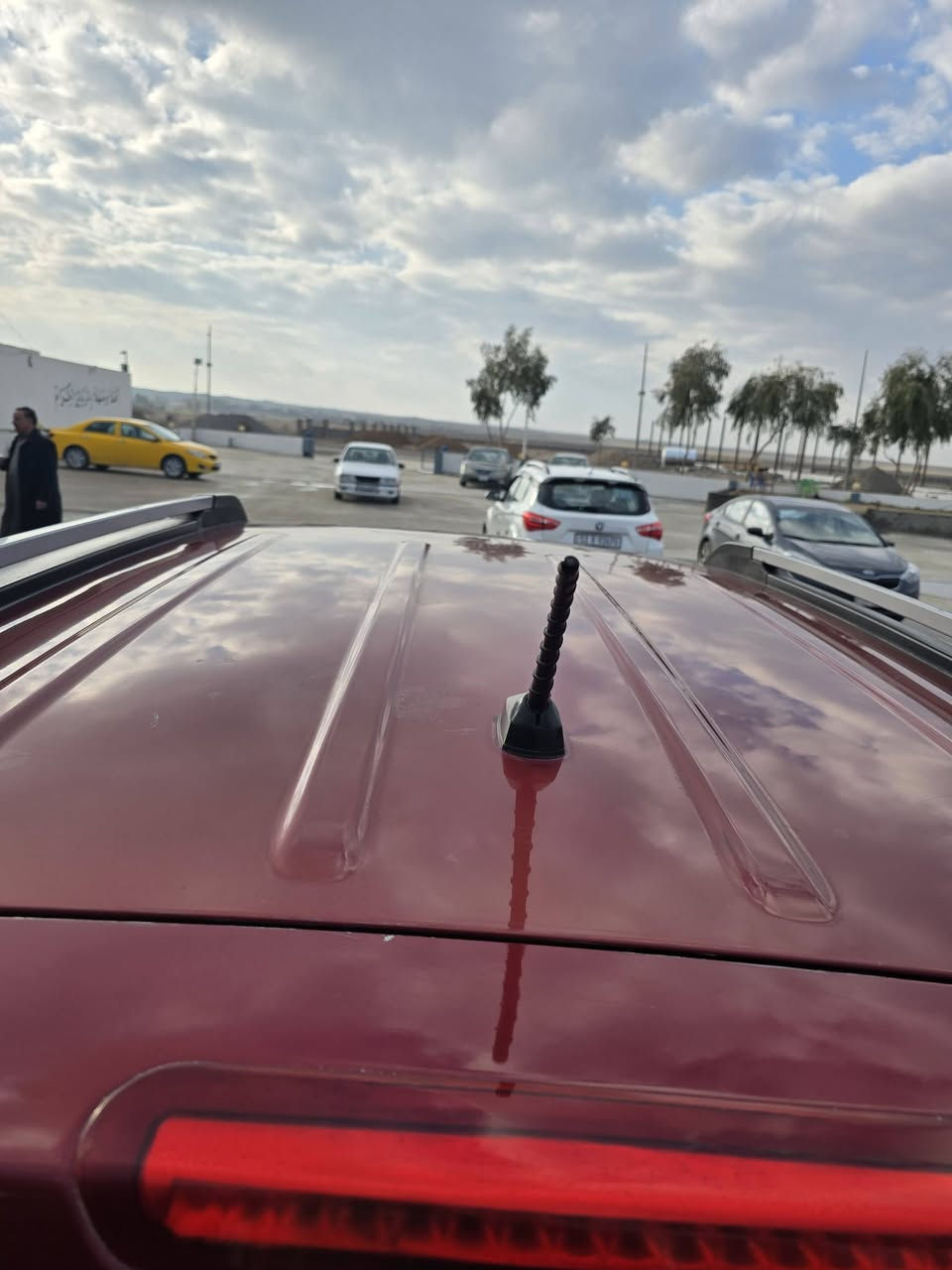 سبورتج خليجي ٢٠٠٩ رقم وهزا وفحص جاهز تخم تاير صدر جديد 
كشنات هيترات 
كشنات جلد 
صندوق جك 
محرك وكير شرط ترهم بيع وترهم امروس حسب القناعه رقم الهاتف ***********
