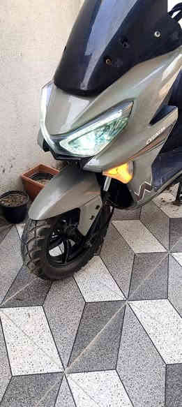 دراجه مال البيت نضيفه حيل بس محتاجه باتري لان متروكه بالبيت ريموت يشغل ع بعد دراجه حيل نضيفه والله بالعافية الي ياخذه ***********
