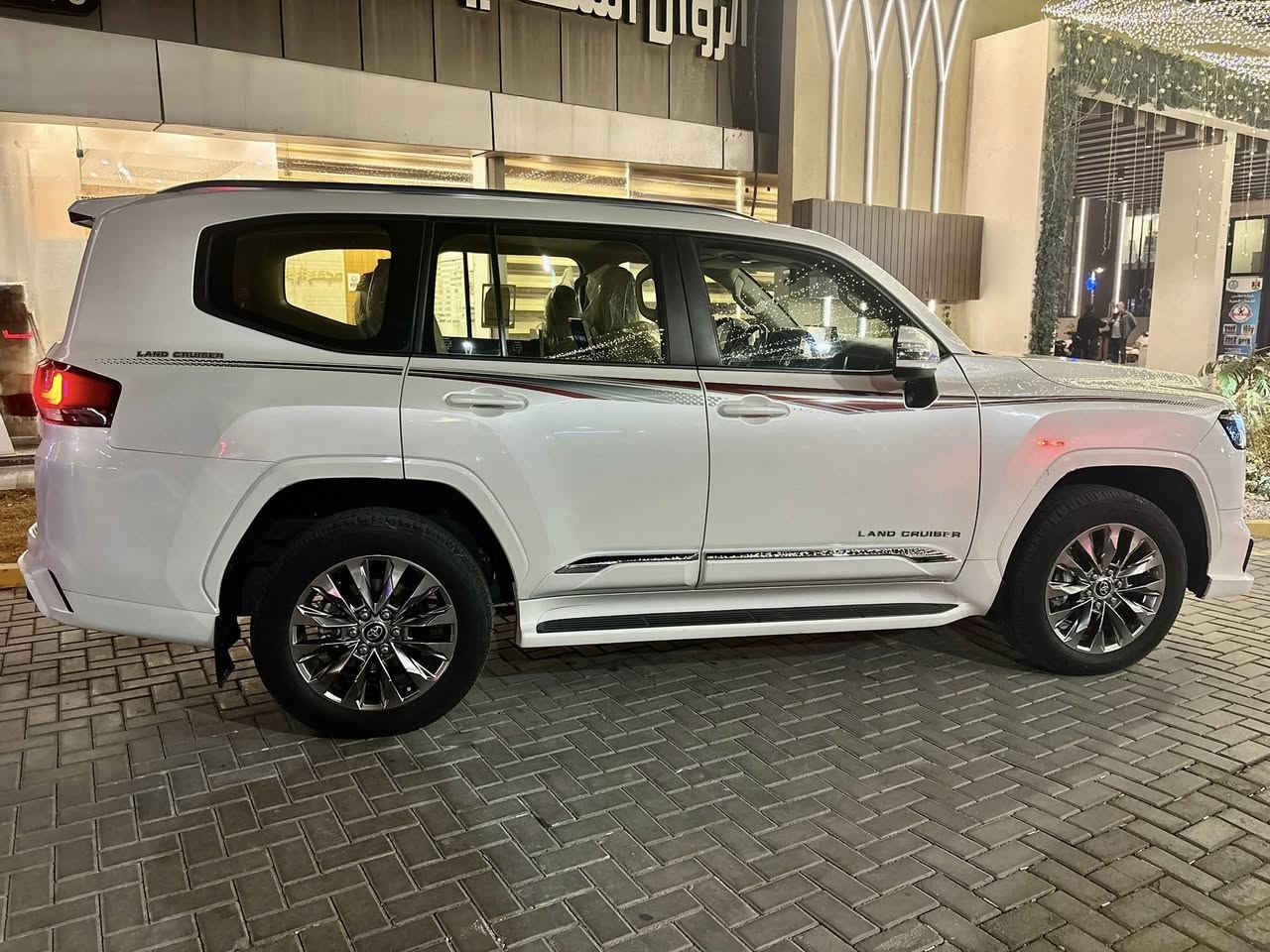 لاندكروز 2024 بريم  GXR  Limited  بغداد
اصلي لمتد 

فول 5 كامرات ماشية 41 الف كيلو حقيقي رقم بغداد اب اسمي رقم جديد وهزة جديدة  مكفولة كفالة من الصبغ والبارد التبديل 

الموقع بغداد حي الخضراء 

السعر 695 ورقة 

الاتصال على ‭0770 003 0299‬
