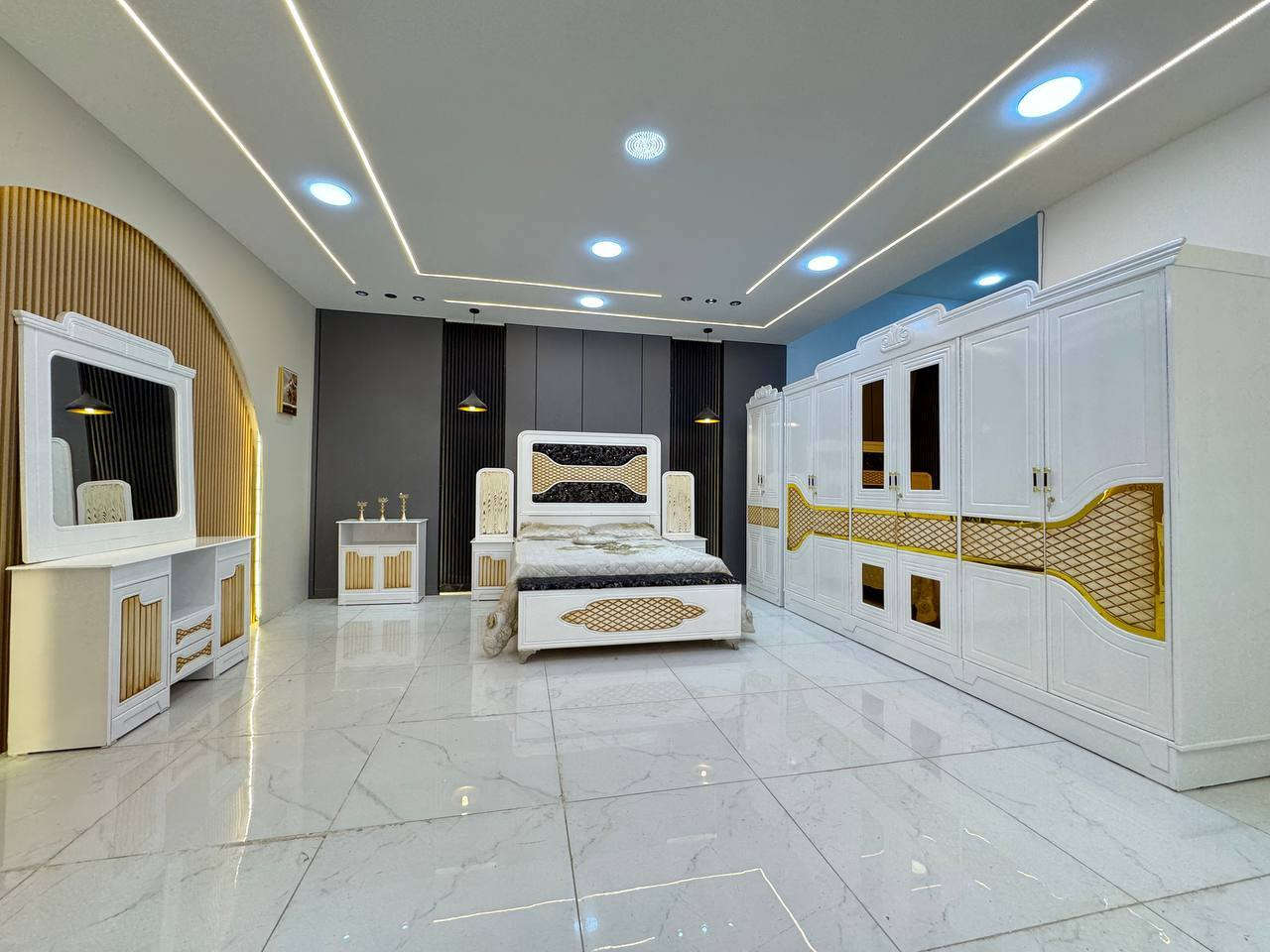 وفرنا لكم مجموعه جديدة من الموديلات الغرف الصاج بتصاميم عصرية وحديثة مميزة ✨ 

مكونات الغرفة
١/ كنتور
٢/ ميز مرايه
٣/ ميز بلازمه
٤ /زاويه
٥/ سرير
٦/ تاج الجربايه
٧/ ناصي جربايه
٨ /قواعد جربايه
٩ /كومديات عدد٢ 
الاضافات حسب رغبة الزبون 
طابوريه
شازلون الجربايه
شد ونقل جميع المحافظات متوفر بأجور مناسبة ✨
شد ونقل مركز بغداد مجاني 
أطراف بغداد 40 ألف 

الأسعار حسب الموديل 
من 950 ألف.. إلى...مليون وربع 

🦩شغل وصبغ  من اجود اعمالنا 💪
.
🤗ويانه غير طلبك يوصل لباب البيت باسرع وقت  سارع للحجز .

☎️للطلب والاستفسار يرجئ ارسال صوره الموديل ومراسلة الصفحه


**إذا كنت صاحب هذا الإعلان وتريد حذفه لأي سبب، رجاءا أرسل رسالة إلى الدعم الفني**