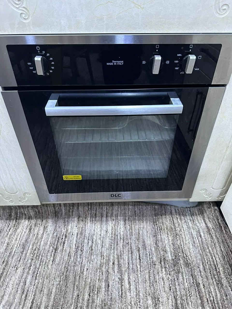 مرشحه وفرن جديد ممستعمل ومجمده نضيفه جدا


**إذا كنت صاحب هذا الإعلان وتريد حذفه لأي سبب، رجاءا أرسل رسالة إلى الدعم الفني**