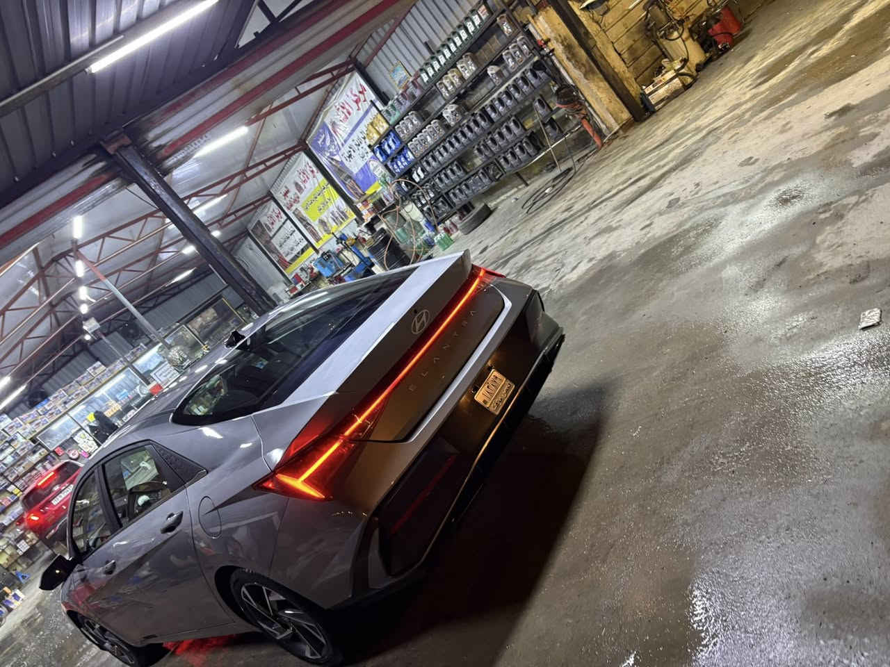 سلام عليكم النترا موديل 2025دخول جديد بسمي بدون رقم امريكيه تبديل بنيد نفس لون جاملغ تبديل  تصليح بل لغد وبل شاصي خفيف صفحت سايق فقط سعرها 148بيه مجال بدون رقم بيع أو مراوس مكاني حله باب الحسين شراي يتصل ***********
