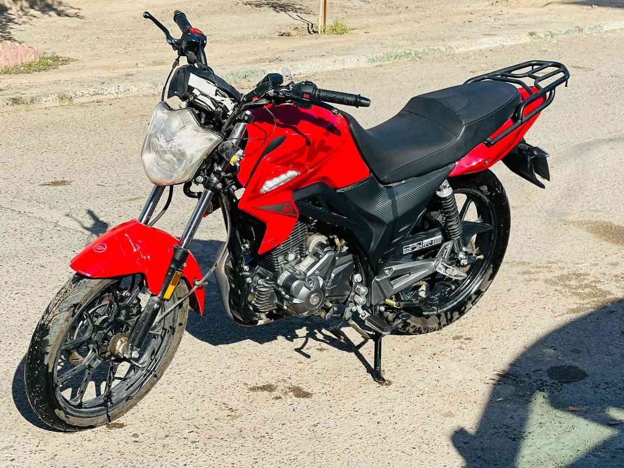 السلام عليكم دراجة RK اخت الزيرو ما مستعمله هواي نضيفة  السعر خاص ***********
