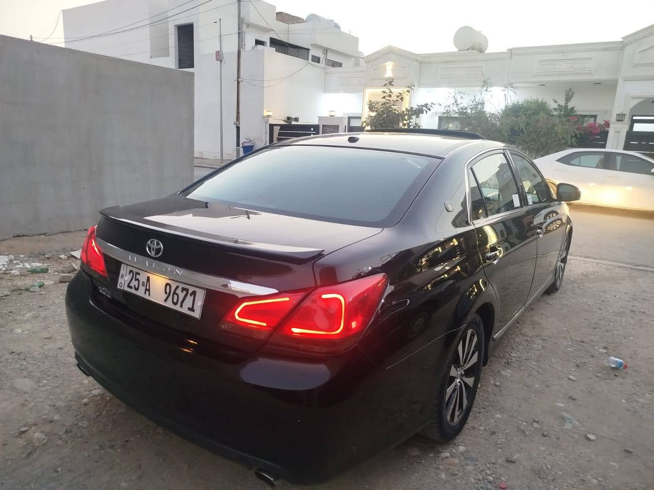 فقط مراوس
اقلون موديل ٢٠١٢ وارد امريكي بدون ضرر بيه شوية صبغ السونار موجود سيارة جاهزة كلشي شرط سنوية جديدة وباسمي شرط تحويل سعر ١٦٥ فقط اروس عنوان كركوك شوراو.....***********.......*********** كركوك, العراق
