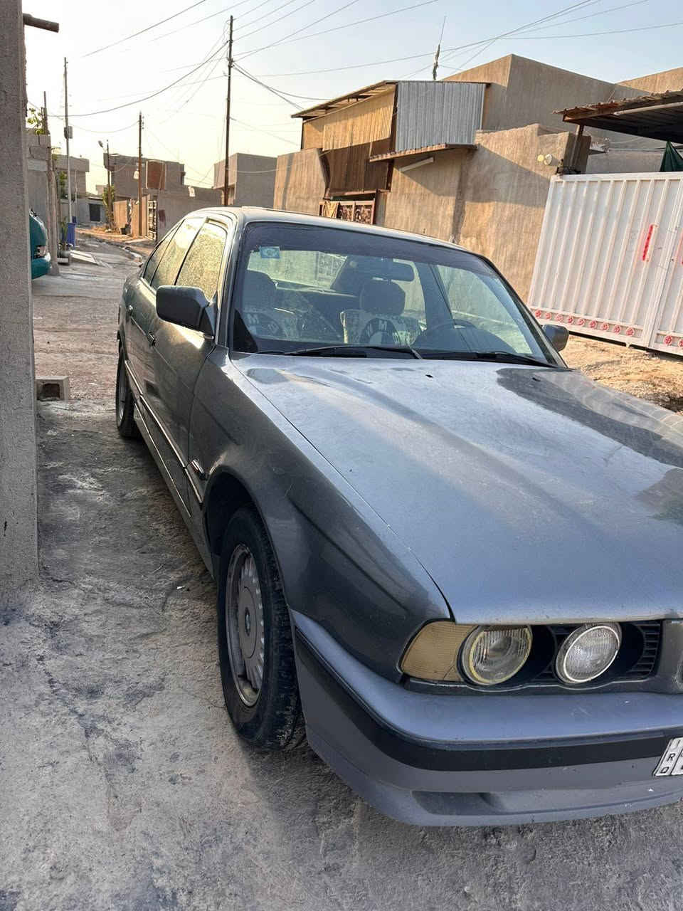 موديل 1992 رقم انبار 525 مسكر سياره نضيفه مكانه ابكركوك سعرهه 52 بي مجال رقم *********** كوشي شغال بل سياره
