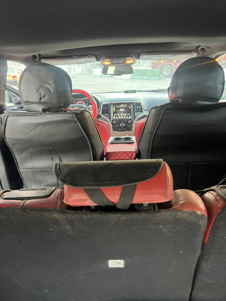 السلام عليكم جيب لاريدو 2015 كير محرك خير من الله بسمي حداده نص تبريد ثلج فتحه نص فول رقم ذي قار ***********السعر 150 بيها مجال
