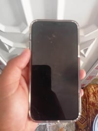 آيفون ١١ برو • ٦٤ • بطارية ٨١٪