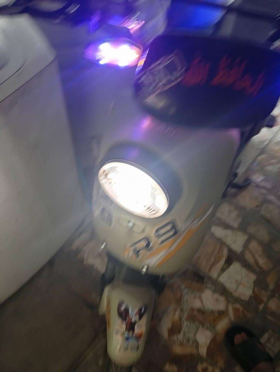 خوان السلام عليكم عندي دراجه شحن دراسته 9البيع مروس 550


**إذا كنت صاحب هذا الإعلان وتريد حذفه لأي سبب، رجاءا أرسل رسالة إلى الدعم الفني**