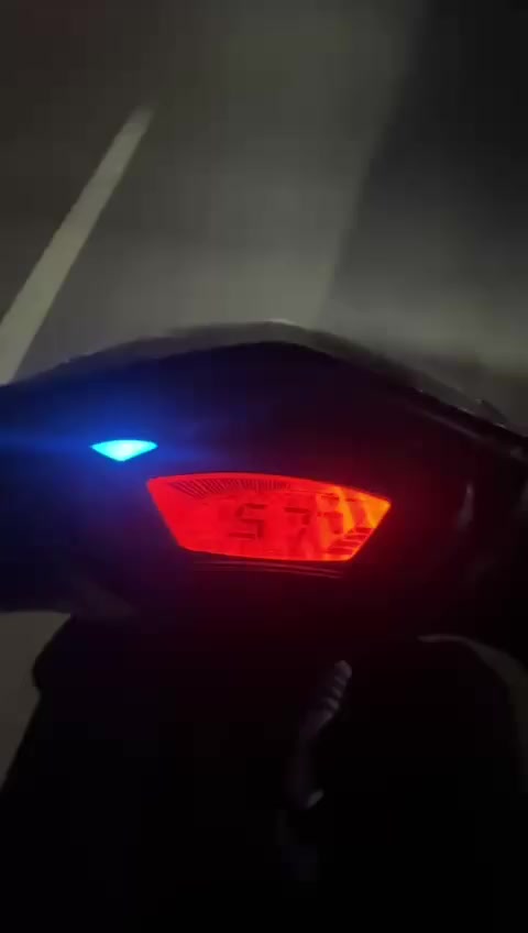 سلام عليكم جيتي ار كفاله عامه كفر بلادي بس اني صبغته غيرت لونه مكان بغداد الكراده *********** السعر ٨٥٠ وبيهة مجال شراي خابرني ممتواجد خاص
