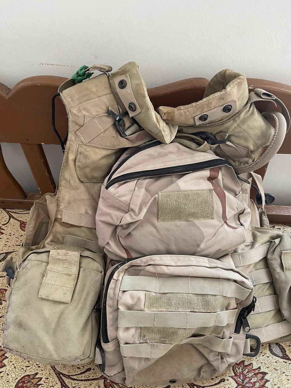 السلام عليكم شباب درع امريكي اصلي سعره 200 بي مجال قليل العنوان ديالى ***********
