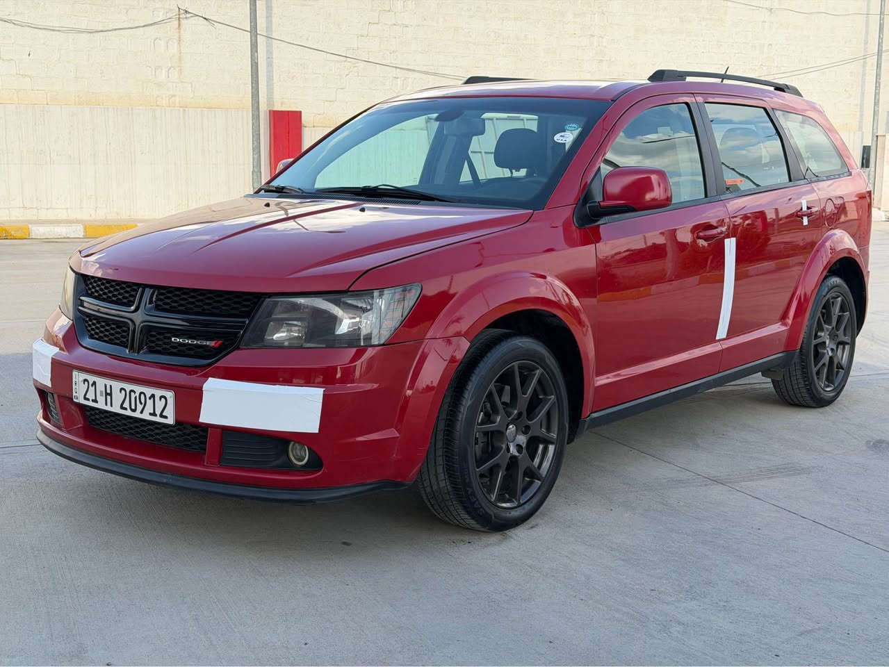 DODGE JOURNEY
موديل :- 2016 
***********
لون :- احمر
محرك :- 4 بستن (2400) 
مواصفات :- SXT معروفه
ويل 19 تحكم  استيرن ثلاثة مقاعد تبريد مركزي تبريد قطعتين  بصمه بيبان بصمه شاشه كبير كاميره حساس 
وباقي مواصفات معروفه 
صبغ :- ثلاث قطع امامي صبغ بدون ايرباك
سعر :- (107)$ وبي مجال بصيط 
رقم هاتف :- ***********
عنوان :- كركوك 📍 كركوك, العراق
