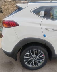 توسان خليجي 20 فول مواصفات قمارة حديد مكفولة من الصبغ والبارد والشخوط ...