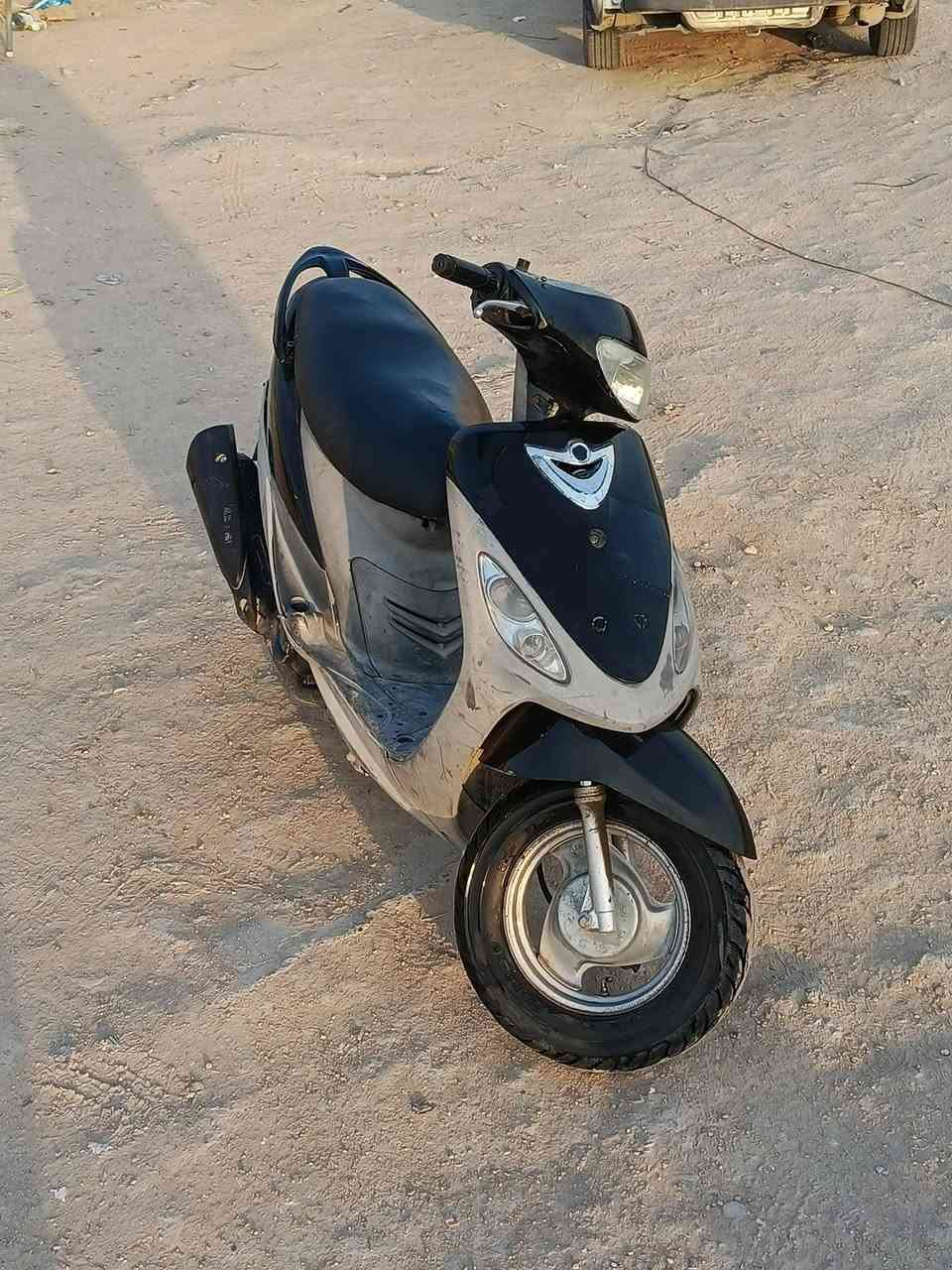 سلام عليكم 550 وبيها مجال 
للبيع ماكس منغولي 
دراجة جديدة 2003 
مكينة ما مفتوحه 
تخم تاير جديد 
شلعة تشلع الگاع 
باتري يحتاج شحن 
للبيع او مراوس بأربعه گير 
سعرها 550 وبيها مجال حگ الجيه 
***********
مكاني كربلاء العطيشي
