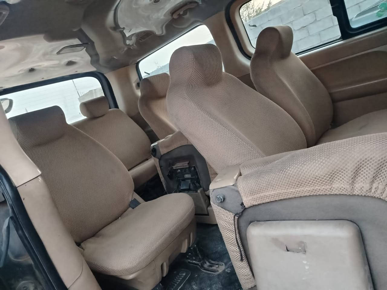 سلام عليكم ستاركس 2008 مفتوح كير عادي رقم صاحبها ***********
