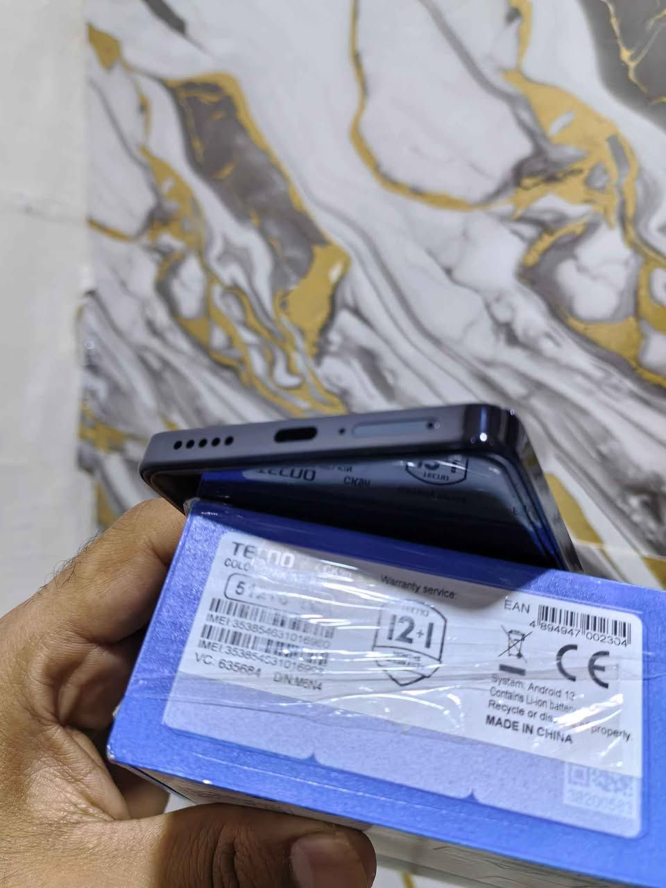 السلام عليكم للبيع TECNO CAMON 20 Premier 5G ذاكرة عملاقة 512 جهاز استخدام قليل جدا نضافته نضافة الجديد كامل ملحقات حتى سماعة موجوده ويه الملحقات جهاز وحش المواصفات السعر 400 وبي مجال مكاني البصرة *********** البصرة, العراق
