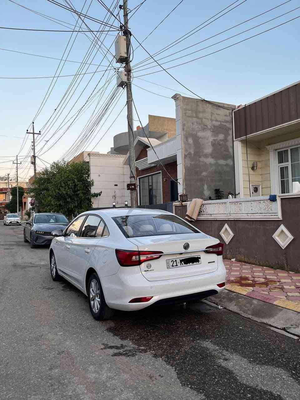 ئیمجی5مواسەفات کۆمفۆرت2023نیو دۆسەی بۆیاخە پەڵەیەکی بچوک کارتی هەیە مواسەفات بەسمە سوکان ڤۆلیۆم تایەی لۆکی لەژیرایە دوو بەسمەی شەریکەی لەگەڵە گاعی هەڵنەپچراوە سەنەوی تازەیە تا2028 سعری98گەڵا شوین دەربەندیخان ***********    ***********
