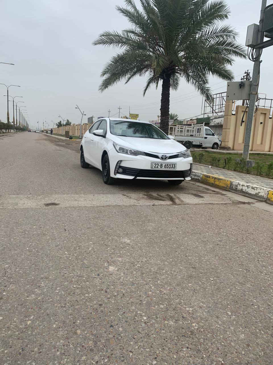 سلام عليكم شباب كورلا 2018خليجي مكيه 1600السياره خير من الله
صدر امامي خلفي جديد بيها فقط جاملغ اليسره صبغ فقط والباقي كفاله عامه 
تحويل ثاني يوم 
دوشمه عام 
مكان السياره بغداد ابو غريب 
الاتصال ***********
واتساب متواجد
غير متواجد ع فيس بوك
