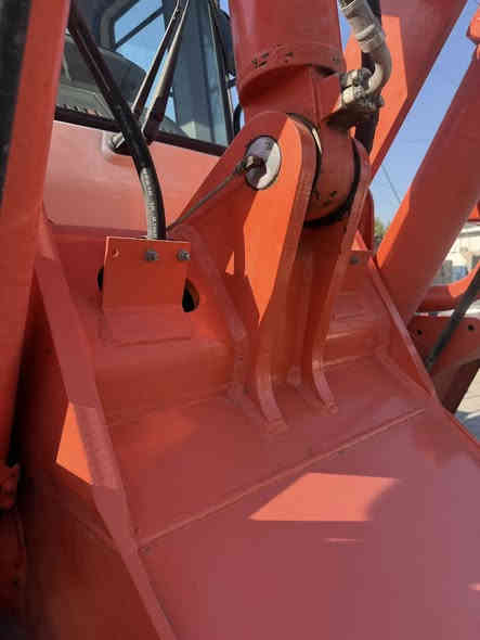 شفل كاوسكي 65 ZV وارد يابان
 محرك كمنز بم ونوزل
 لون بلادي بدون صبغ
 مشتغل 1700 ساعه فقط
 شفل جديد جداً
 بغداد شارع الضلال ***********
