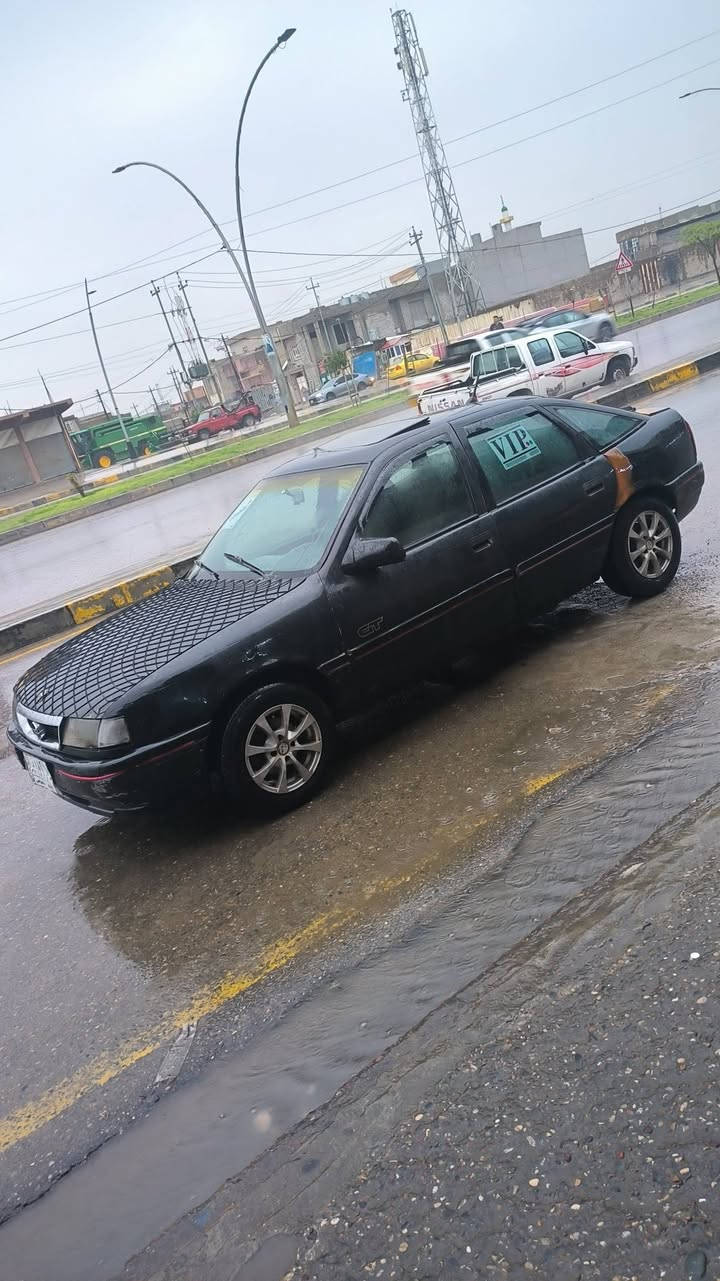 السلام عليكم بيع مستعجل سياره بلاش فكتره حجم20اصلي موديل92 مكينه مال كصا كير جديد طخم نضيف وره وكدام كهربائيات كلو شغال سياره حداديه من الراس لراس سويتلها جديد بعد ماصابغ سياره بشرط قطره ضرر مابيها بلاديه وترايك  بشرط بغداد جاهزه بس صبغ الحداديه قطعتين تصبغ وسياره للعلم بدون صبغ سنويه جديده29مباشر من شرعي تريد تحويل تريد وكاله كابون الكتروني والسعر مفاجئه بحك كاديت مفلشه25وبيها مجال الشراي يجي مباشر ويدلل بياع***********
***********
