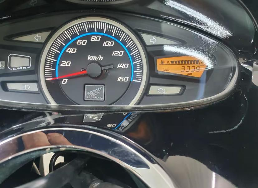 PCX سلام عليكم للبيع
1400وبي مجال ***********
