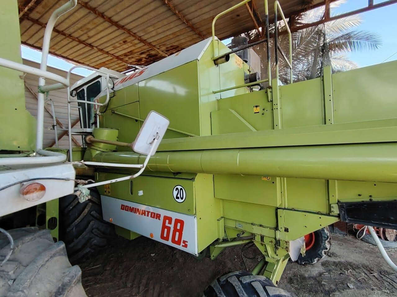 سلام عليكم البيع حاصده كلاص موديل 1997مكفوله كفاله عامه المكينه محرك شركه ما مفتوح بم شركه كله مكفول لا طك ولا فطر ولا الحيم مقدام سلايت تاير حجم 20 الكدام حرفش ركبه طويله مروح كهرباءي بريمه نفخ هوزن ما مفتوح كهرباءت شركه مكان ***********
