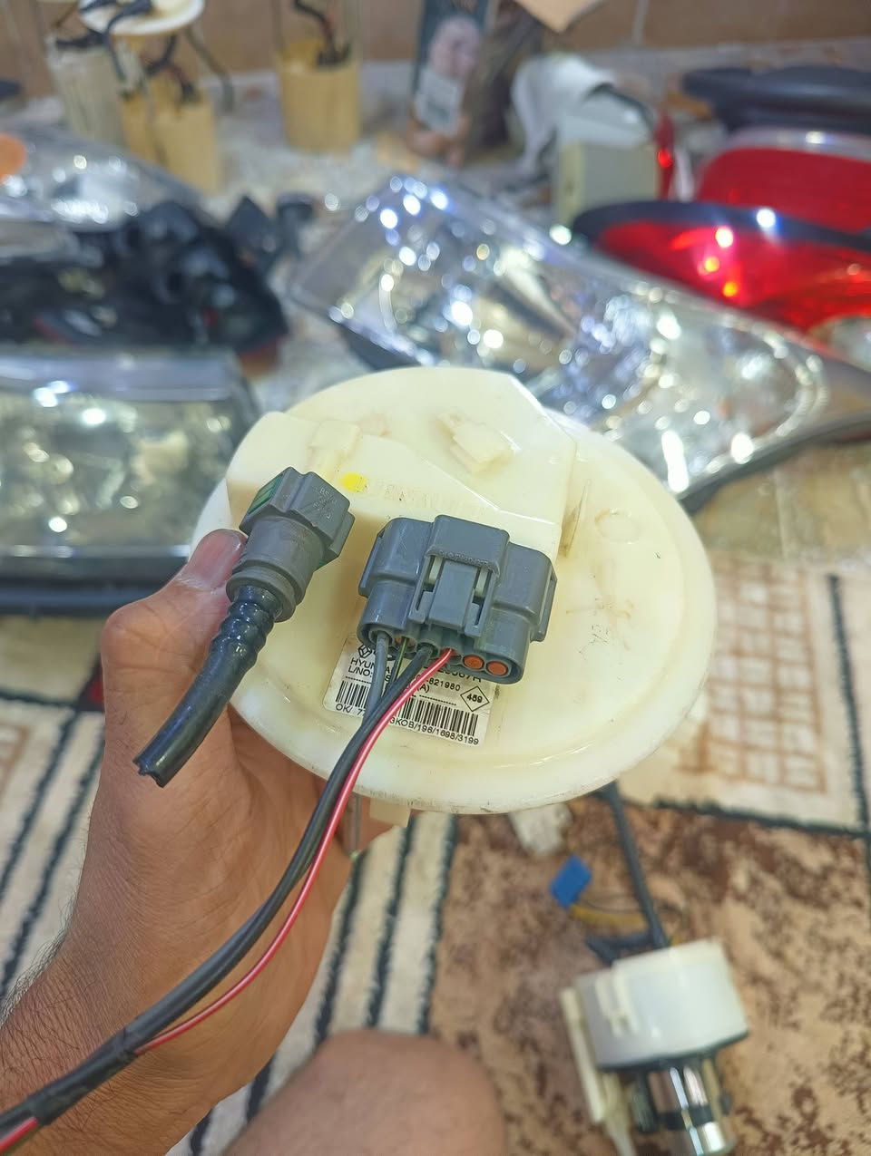 السلام عليكم فيت بم هو الفلتر ماله جديد تفصيخ السعر 20 الف والقبق مال فيت بم هو والفيشه  15 الف بغداد رصافه اكو توصيل للمحافظات الاتصال ***********
