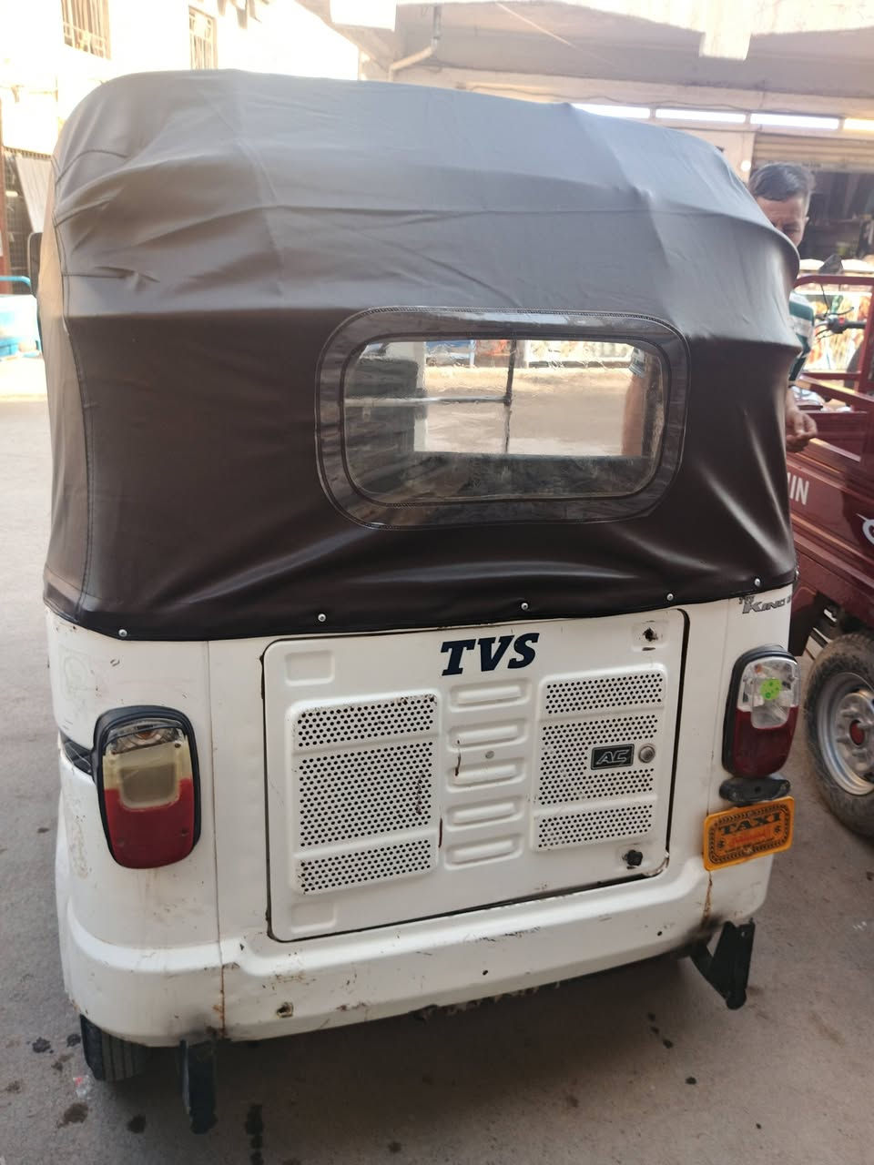 تكتك 20 تفي س للبيع اوراق ظايعه اورق ستنساخ موجود***********
