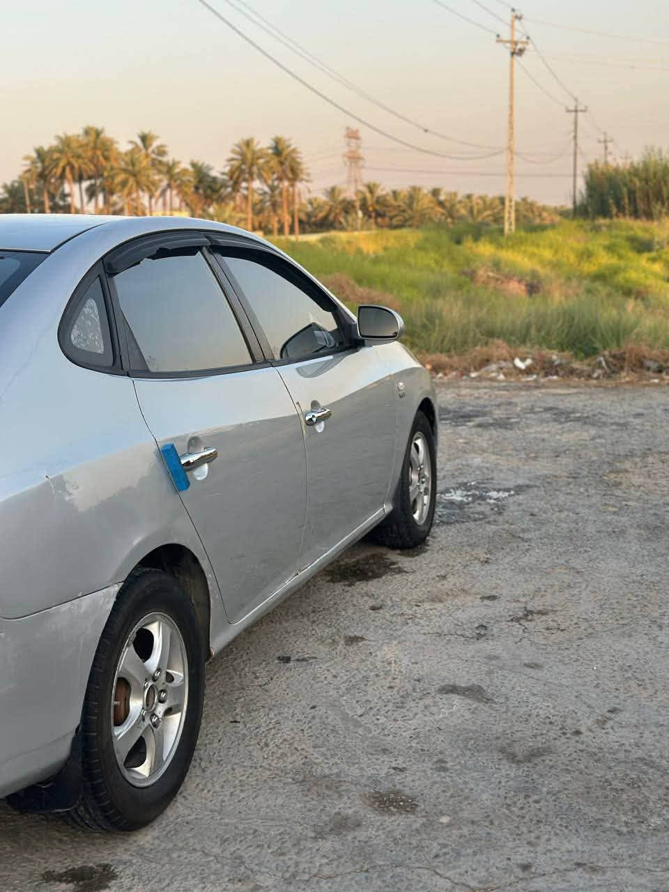 هونداي أفانتي 2009 خليجي محرك 1600 دكشن عالي رقم انكليزي سنويه باسمي تحويل ثاني يوم كير محرك كفاله تخم تاير جديد باتري جديد  صدر امامي خلي تبريد ثلج /بيها قطعتين تبديل 
السعر 90 $بيه مجال انشالله 
مكاني بابل الإسكندرية 
***********
