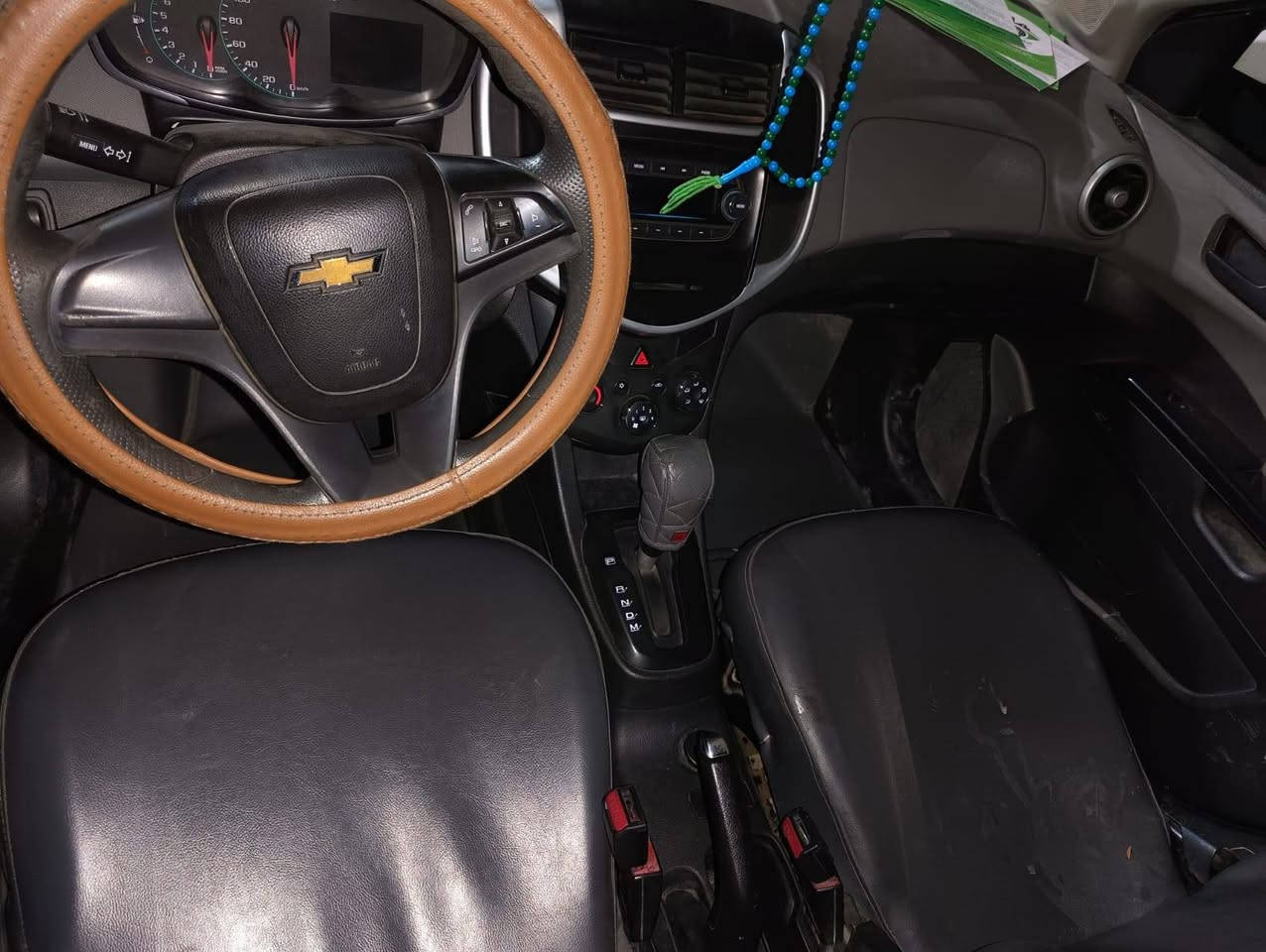 السلام عليكم/// للبيع
سياره موديل 2018خليجي 
تحكم استيرن محرك 1800  لون ابيض رقم قادسية  خير من الله بديها نظييف جدا 
#ملاحظة السياره فقط المقدم حداديه 70%
السعر 88وبيه مجال
المكان النجف 
الشراااي يتصل على الرقم 
***********
