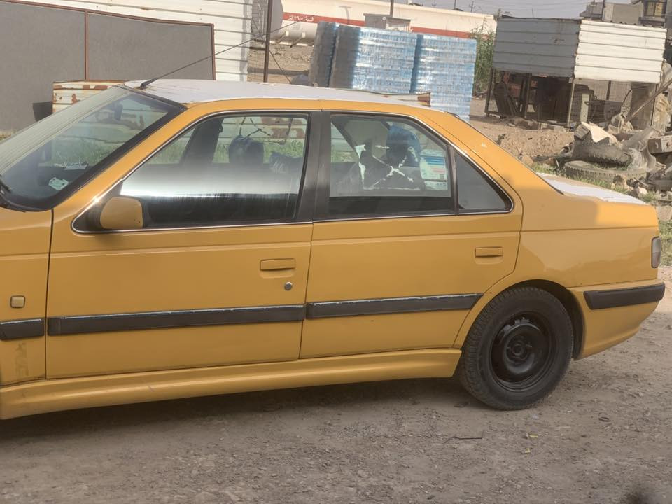 سلام عليكم بيجو بارص مديل ١٥ سياره كفاله عامه حداديه وصدر ١٠٠/١٠٠ كير ومكينه مكفولات تبريد ثلج شرط التحويل ثاني يوم السعر***********////45 وبيهه مجال حك الجيه
