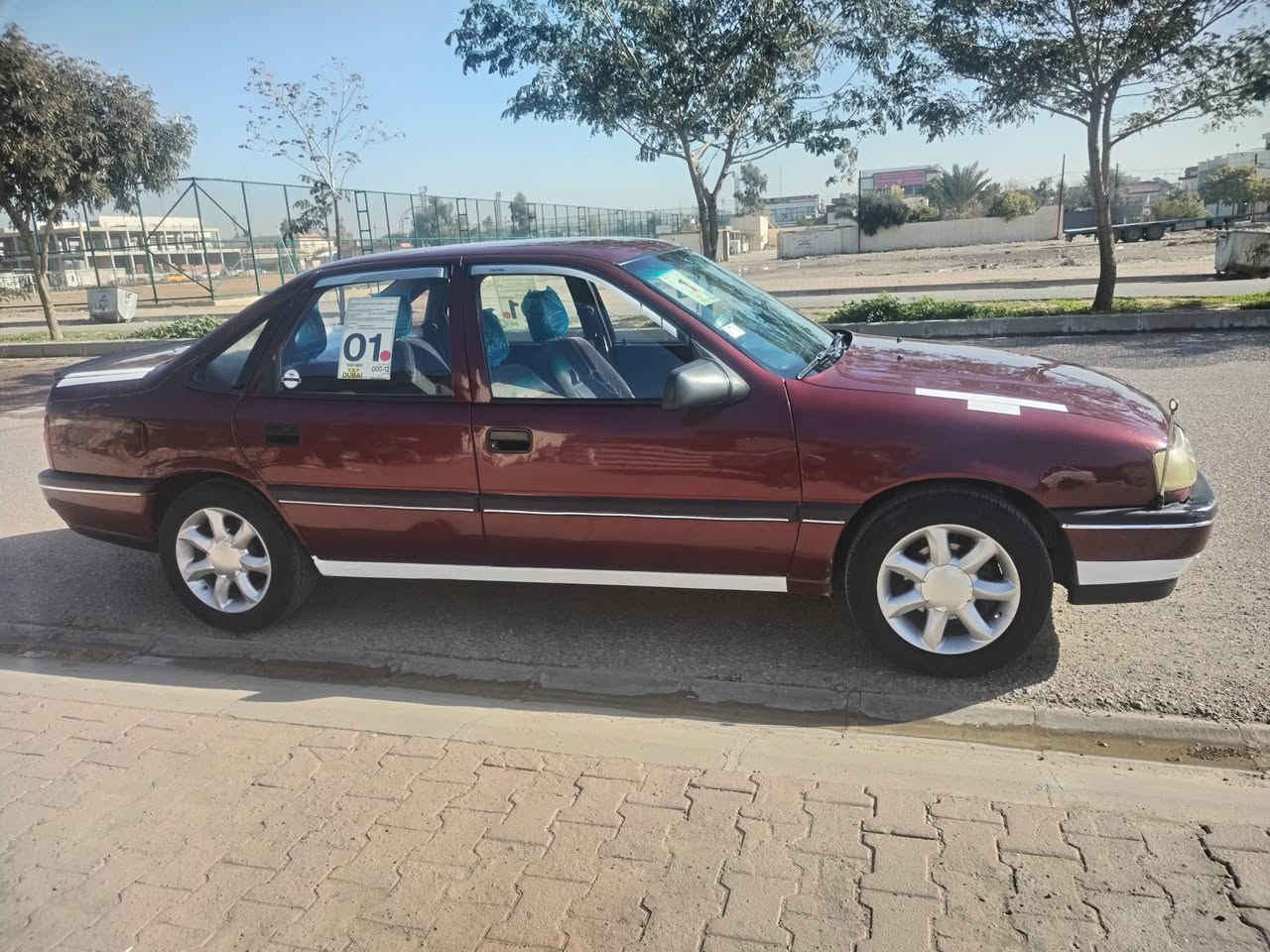 اوبل فكترا ١٩٩١كير اوتوماتيك قفل مركزي اي بي اس شرط محرك وكير سياره بدون معجون عدا هلال واحد معمر محرك ٢٠ كهربائيات كلها شغاله سنويه لحد ٢٠٣١دفتر بانزين بي كود تستلمه بعد اسبوعين صدر تايرات ويل كله شرط وجديد دشبول محدث ٩٥ولايتات ليد مسجل سستم كامل سعره ٤٥وبي مجال بسيط للطيبين  *********** كركوك
