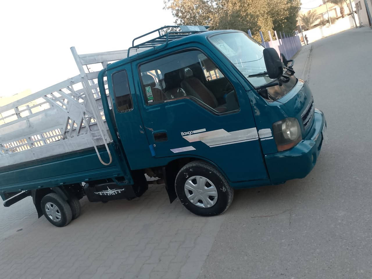 السلام عليكم كيا للبيع ام عيون سياره جديده مكفوله  سنويه مجدده 28 رقم بغداد تحويل ثاني يوم مشروع وطني الاستفسار ***********
