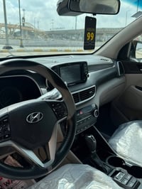 للبيع توسان موديل 2019 امريكي   حداديه وتخم تاير وجهازه   رقم بغداد ال...