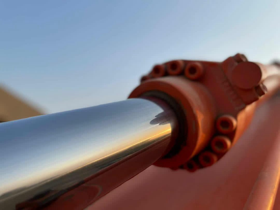 حفاره زت 3موديل 2009 للبيع كفاله عامه مناقصها اي شي كل شي شغال تبريد كهربائيات 
‏مؤسسة جاك همر. ممفتوح اي شي بيها مكانها ديوانية  ***********
‏
