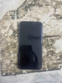 آيفون ١١ • ٦٤ • بطارية ٧٧%