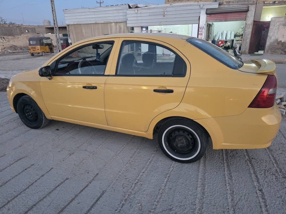 سلام عليكم سياره للبيع افيو 2008 محرك 1600 سياره مرتبه ونضيفه مال جناي غراضها كلها جديده تخم تايرات لايتات زنون شاشه بلاتوث + تكنك وتفتح فيديوات يوتيوب كير محرك نضيف سياره مصبوغه من سلفر الى  تاكسي  رقم جديد انكليزي موجود صورة سونار
 سعرها بيه مجال حق جيه مكاني ميسان الكحلاء 
رقم *********** المجر الكعبي, ميسان
