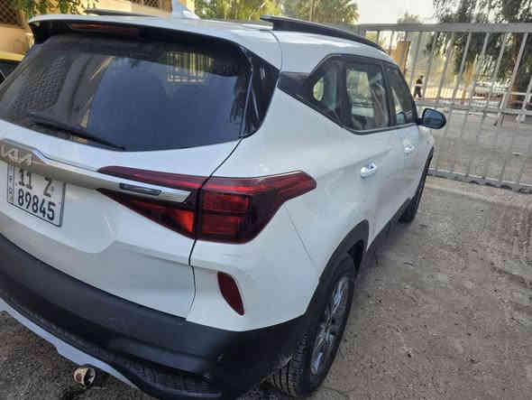 سيليتوس موديل ٢٢
 حادث جاملغ وباب
 نص فول ماشيه ٢٨ الف كيلو رقم بغداد
بيها شخوط اماكن من السياره انصبغت حزام  صور الحادث موجوده
محرك ٢٠٠٠ دوش
السياره بيها ملاحظات ونقوصات نتفق عليها 
السعر ١٢٨ وبيها مجال للطيبين
مكاني بغداد حي العامل
