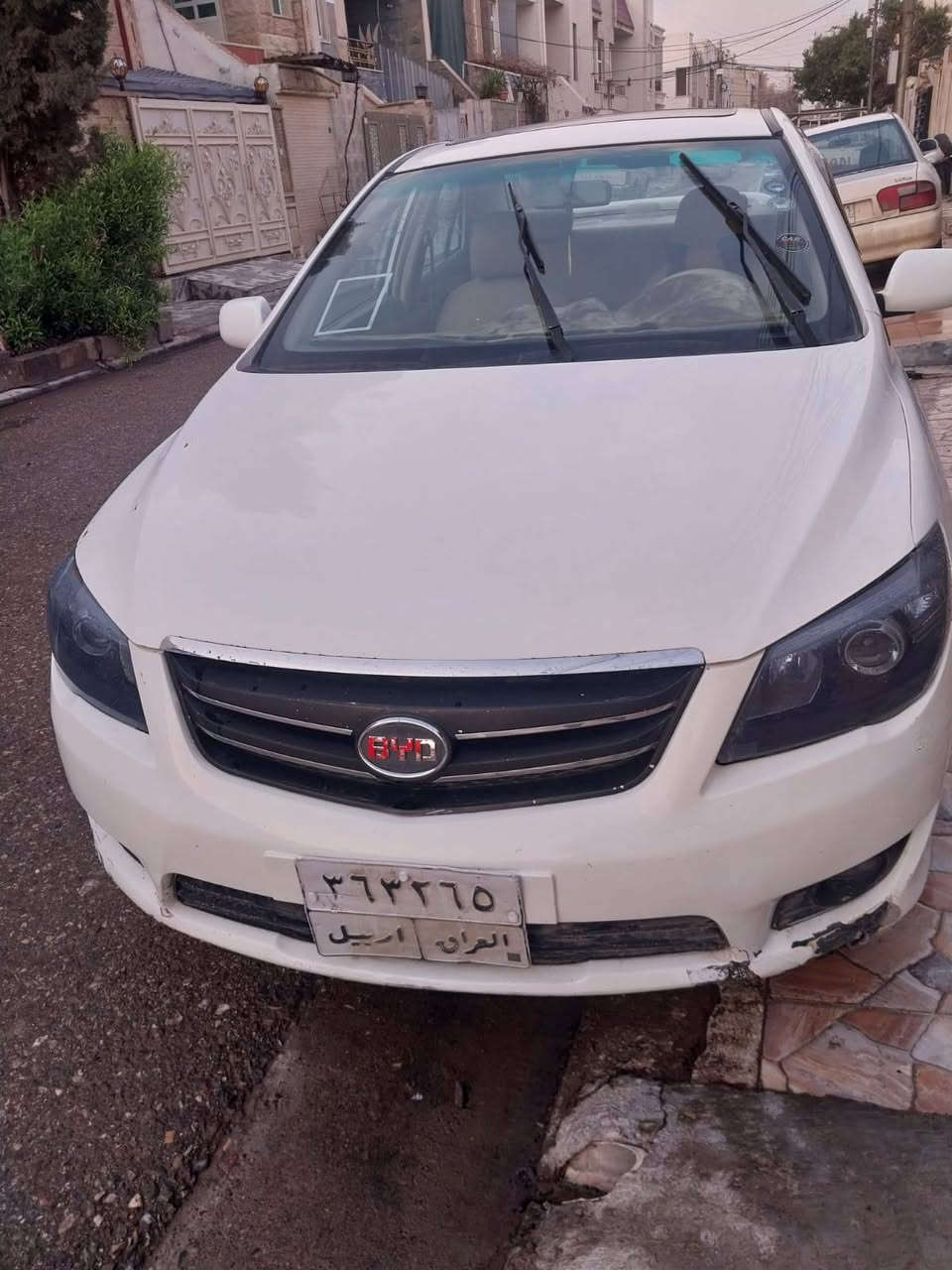 بی وای دی BYD 
گێڕ و مەکینە نیسان سەنیە 
 گێر تۆماتیکە
شەغال
تەبرید
تۆماتیکە
بێ سبوغە
تەبریدسارد و گەرم
***********
*********** أربيل, العراق
