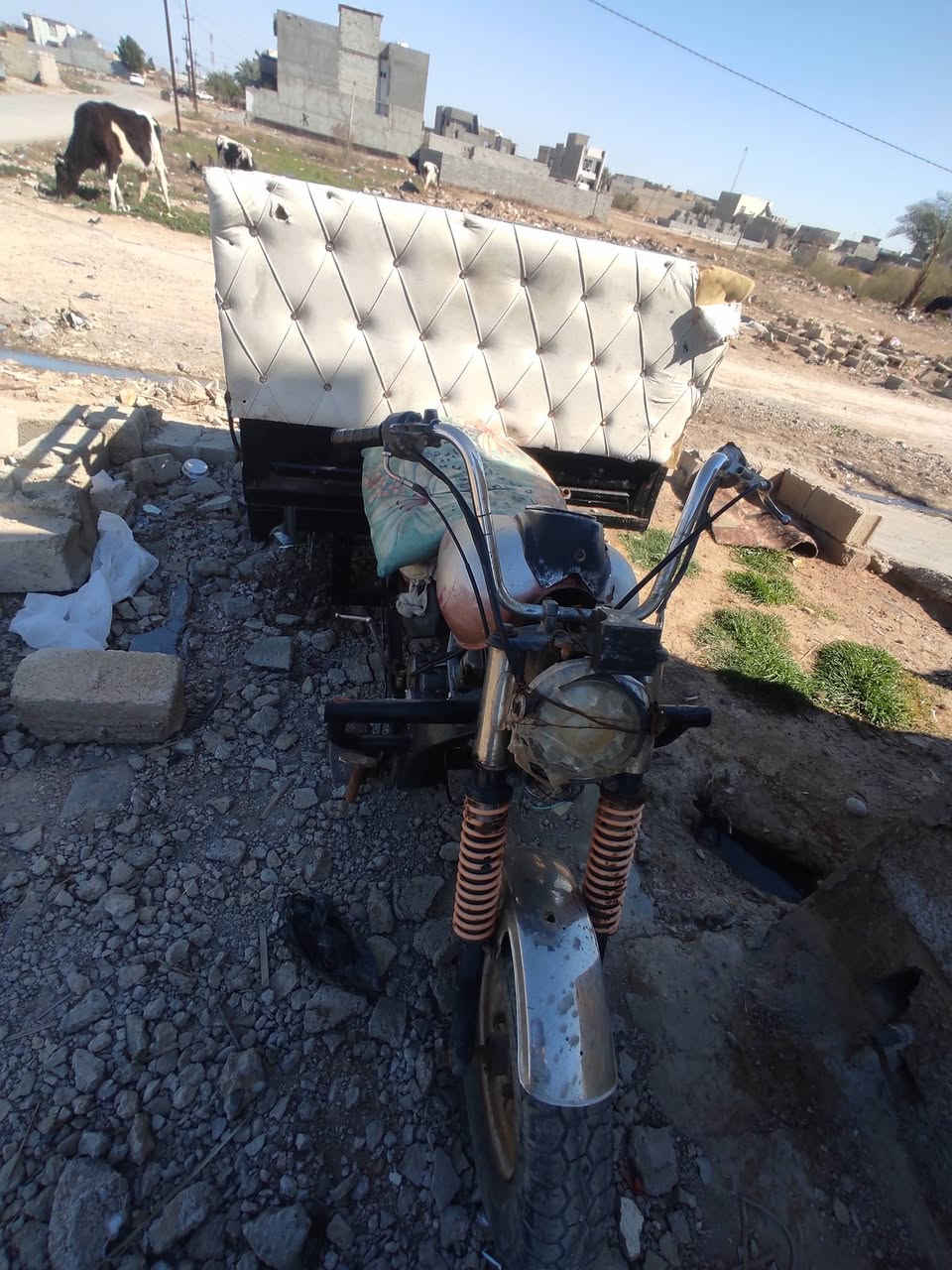 ستوته دايوان للبيع اوراق كامله مكاني بعقوبه صناعه الثالثه متواجد واتساب    فقط سعر 400وبيهه مجال احك الجيه ***********
