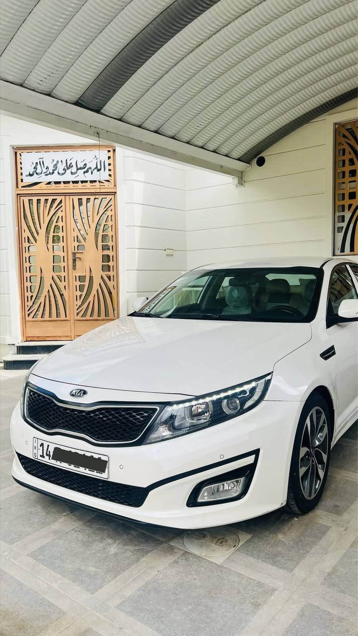 للبيع كيا اوبتيما 2014 شكل 2015  خليجي وكاله الدوليه
السياره مكفوله كفاله عامه من الدعاميه للدعاميه كفاله عدا مكان واحد بارد 

بدون صبغ بدون فتح بدون تبديل 

مواصفات:

‏1_مكينة 2400 دوش بلادي

‏‎2_  رقم بصره دولي تحويل مباشر سنويه ل2030

‏‎3_تبريد قطعتين منفصل 

4_ستيرن شكل D رياضي sport 

5_شفتات بل ستيرن وفول تحكم

6_كشنات جلد مغلفه درجه اولى 

7_حساس امامي خلفي 

8_لد امامي خلفي ليزر

9_انظمة قيادة  عدد 3 ايكو سبورت اعتيادي 

10_‏حساس اطارات 

‏‎11_شاشة وكامره خلفيه

سياره جديده وبدون كل نقص تخم تاير جديد حداده جديده

مكاني بصره ***********
