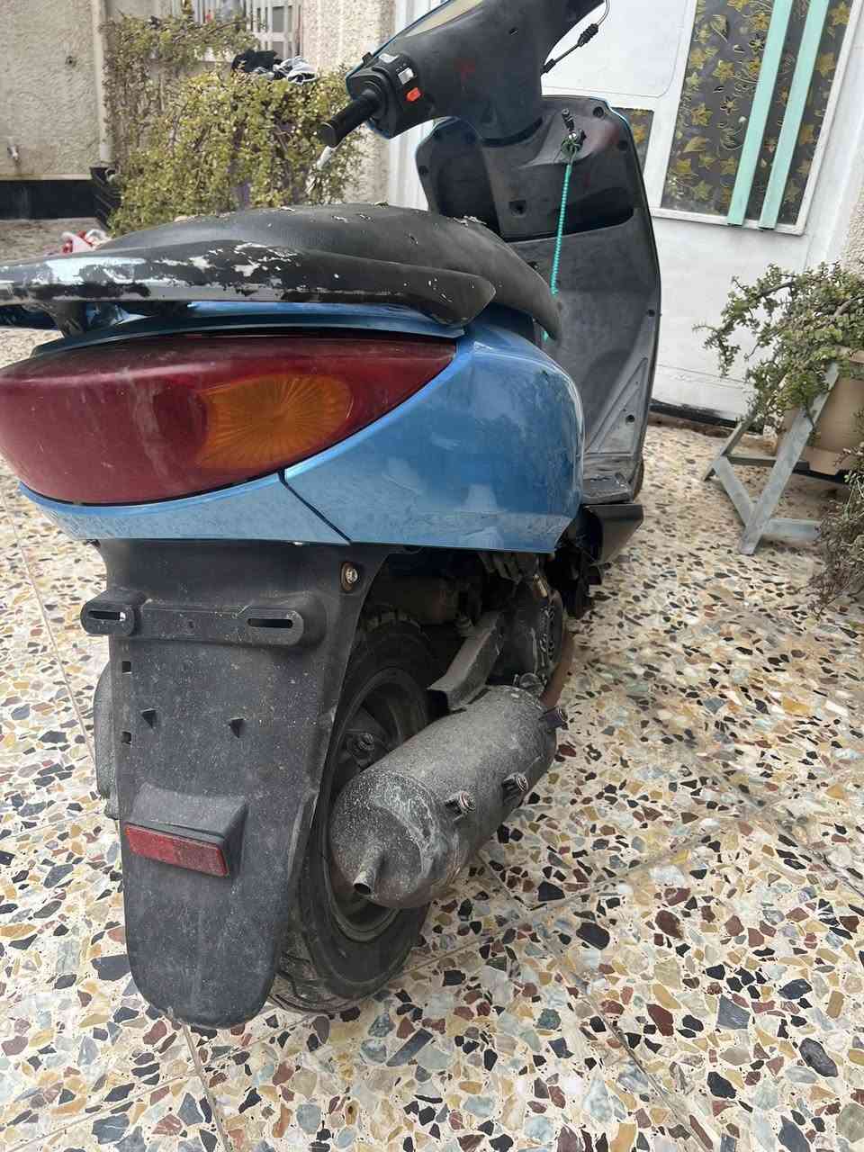 السلام عليكم 
بريز البيع لايت ناصي الدراجه تجفيت جديد اصلي نعومه
كامله الدراجه 
السعر 325 وبيها مجال 
مكاني بغداد ***********
