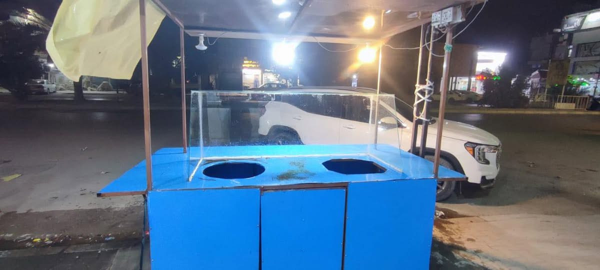 ميز لبلبي كامل يرهم هم مال عصائر السعر 500 مكان مكرمه تواصل ع هذا الرقم***********
