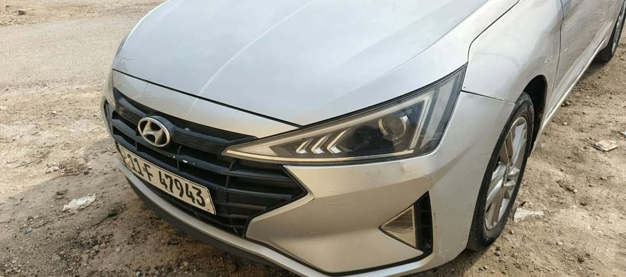 سلام عليكم 

النترا 2019 - SE
امريكي

لون سلفر
مثبت سرعه
شاشه
كامره خلفيه
حساس ويل
حساس ABS
تحكم ستيرن جهتين
تحديد مسار
٣ وضعيات قياده

شباب سياره نضيفه معايزه شي صور الحادث والسونار موجودات بالمنشور وفديو توضيحي  رقمه بغداد نكليزي  (( السعر ١٣٥ وبيها مجال )) مكان السيارة كربلاء هذه رقمي  ((***********))
