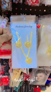 تخفيضات • خدمة توصيل • رمادي شارع عشرين