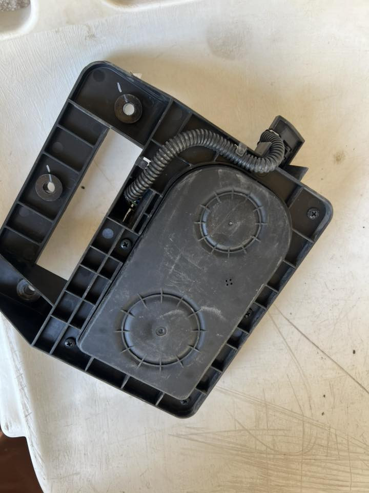 متوفر رادار امامي وراديترات ٢ ومروحة مال k8 اصليات مال تفصيخ ***********  مناسبات
